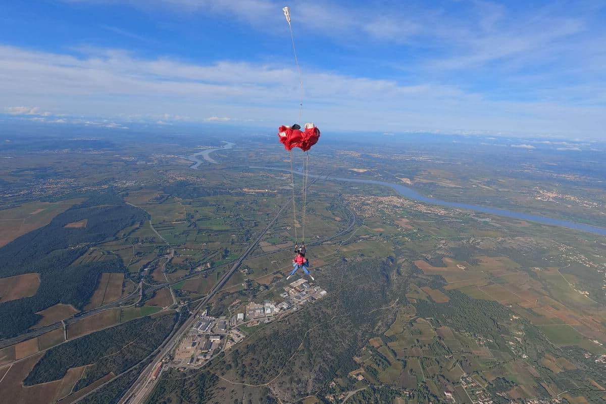Saut en parachute à Montpellier | Où sauter près de Montpellier ?