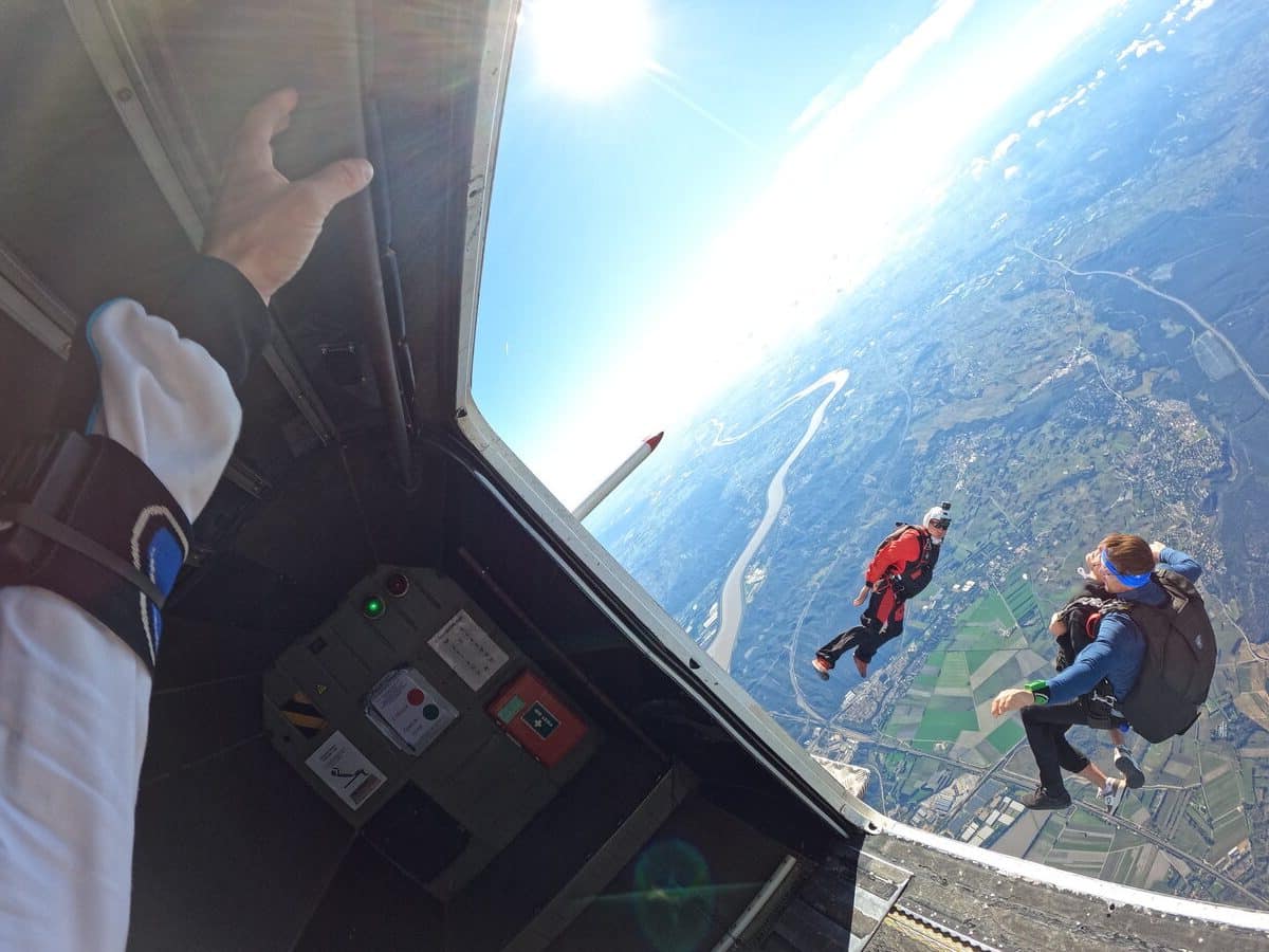 Saut en parachute à Valence | Volomax Pujaut-Avignon