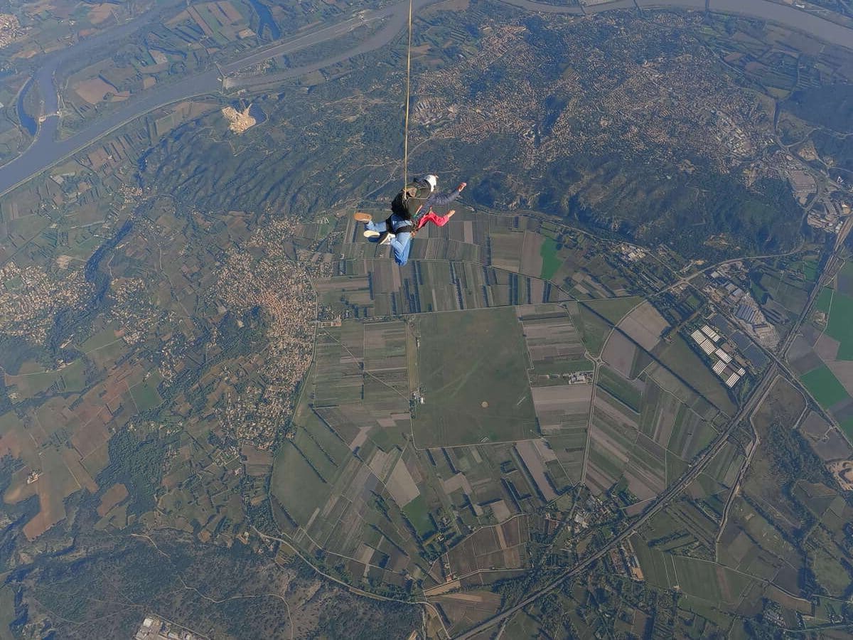 Saut en parachute Marseille | Volomax à Pujaut